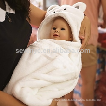 Mignon dessin animé animal ours blanc bébé enfant capuche peignoir serviette de bain pour tout-petits, velours corail super doux et confortable